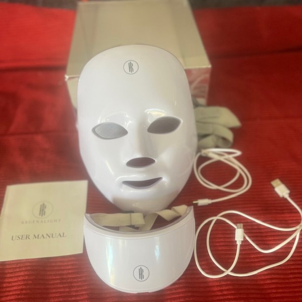 White LED Beauty Mask for Face and Neck